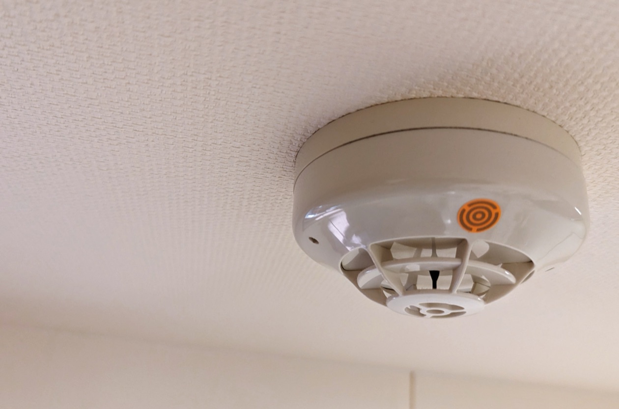 耐火クロススクリーン検査