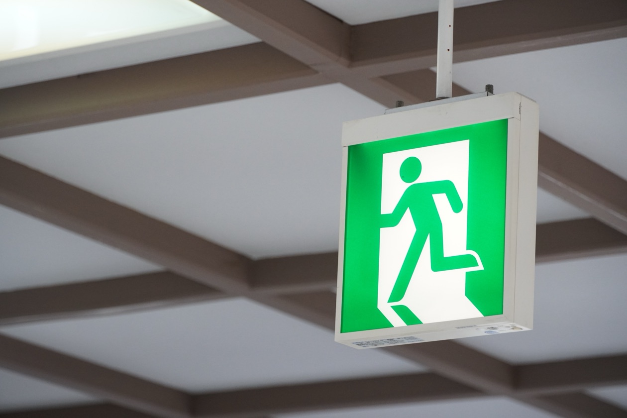 避難施設・非常用進入口調査